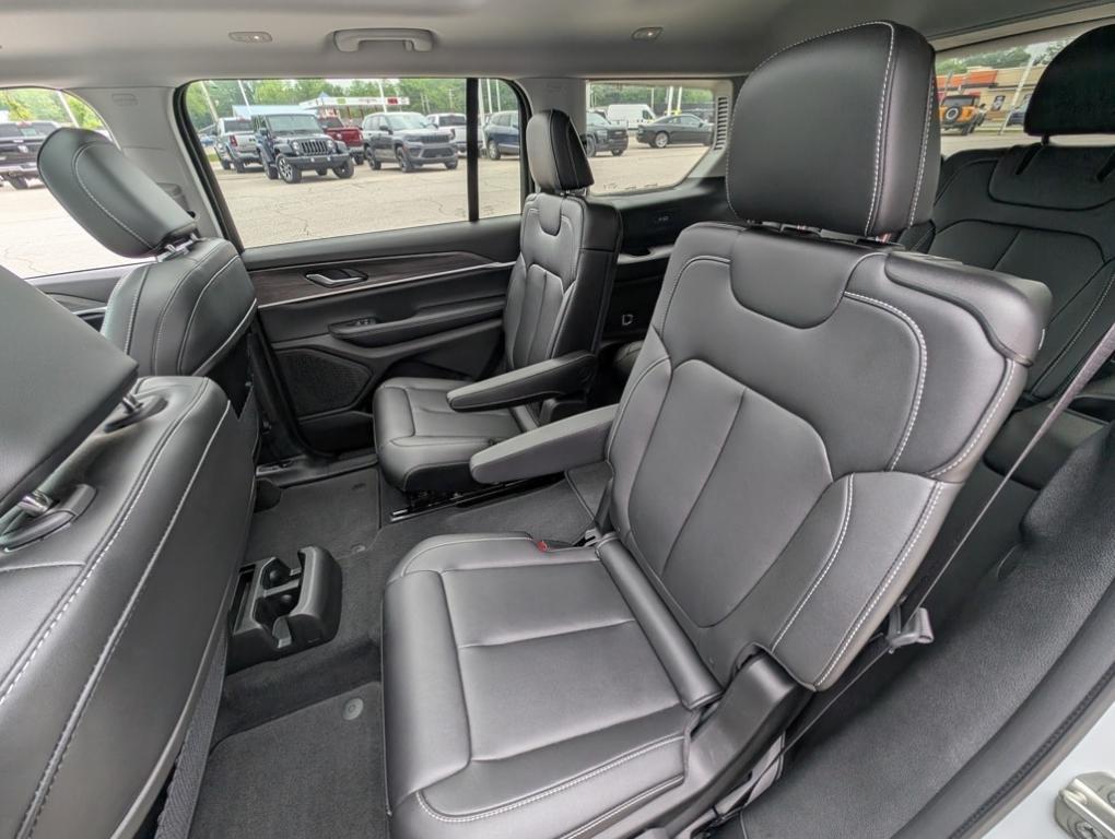 used 2023 Jeep Grand Cherokee L car, priced at $38,500