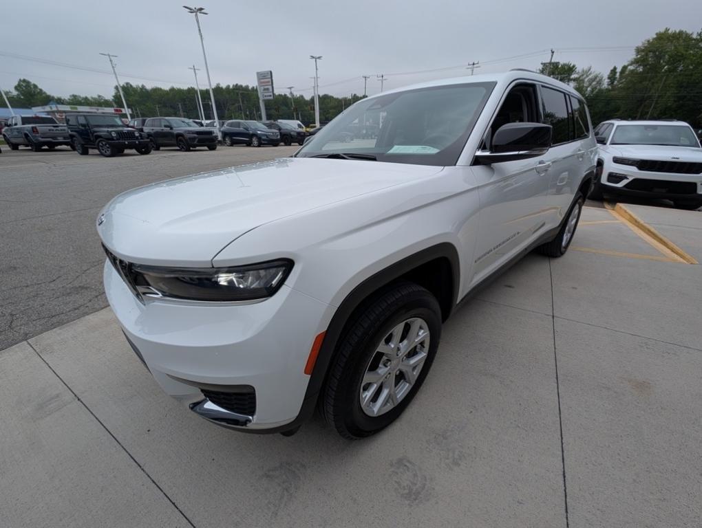 used 2023 Jeep Grand Cherokee L car, priced at $38,500