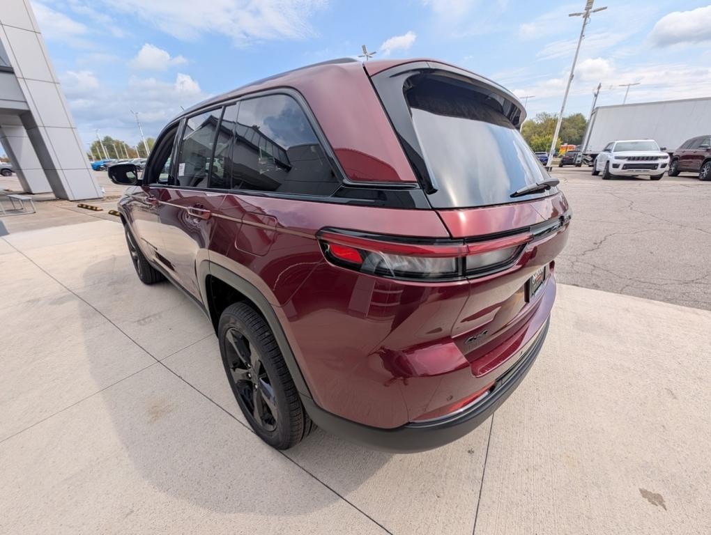 new 2025 Jeep Grand Cherokee car, priced at $46,735