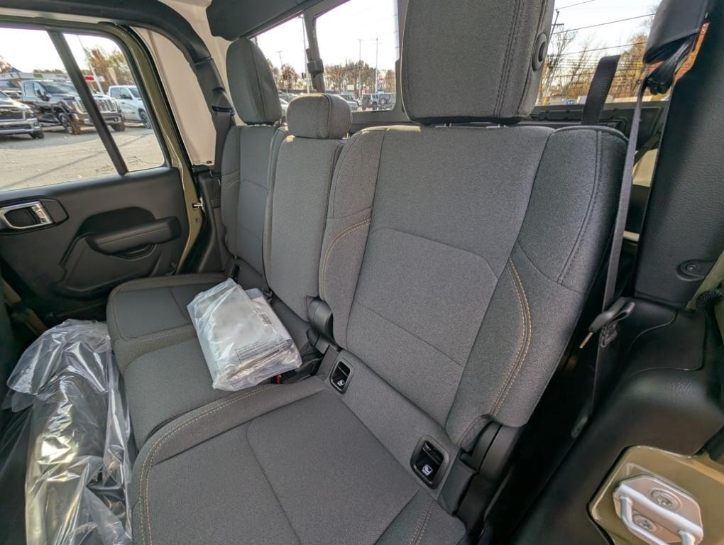 new 2026 Jeep Gladiator car, priced at $54,480