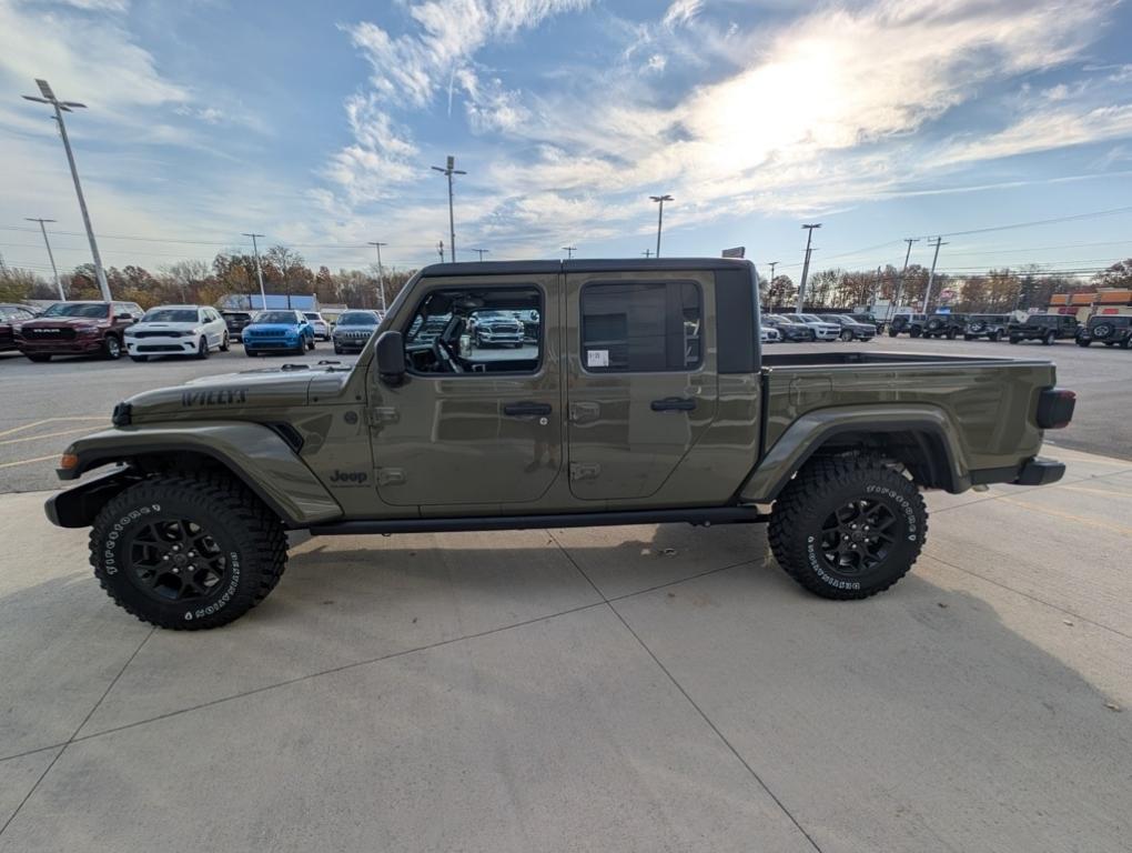 new 2026 Jeep Gladiator car, priced at $54,480