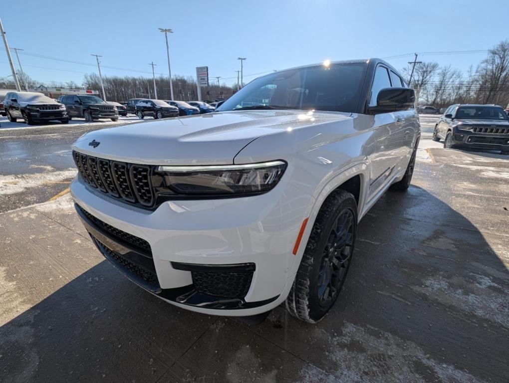 new 2025 Jeep Grand Cherokee L car, priced at $62,285