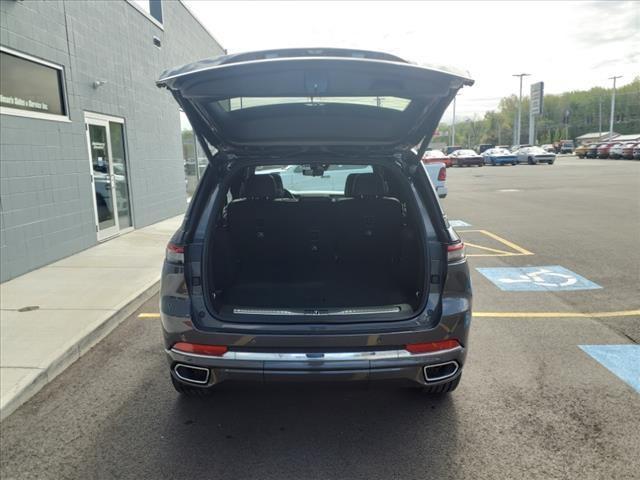 new 2024 Jeep Grand Cherokee car, priced at $55,575