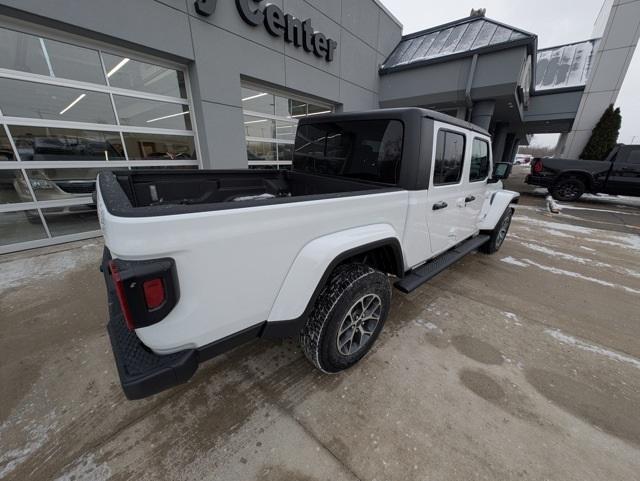 new 2025 Jeep Gladiator car, priced at $49,825