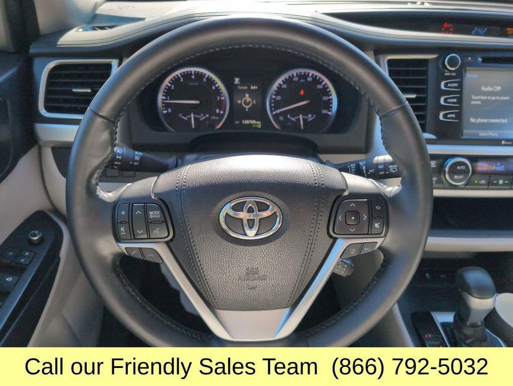 used 2017 Toyota Highlander car, priced at $18,753