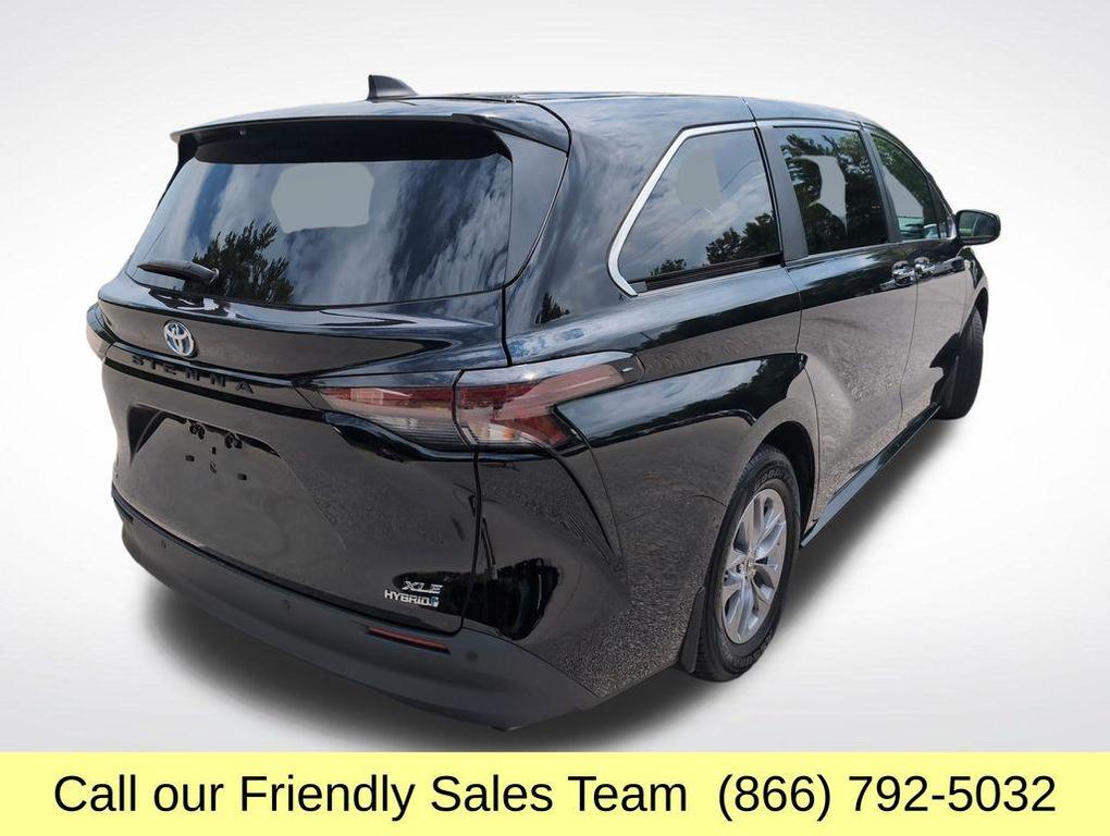 used 2023 Toyota Sienna car, priced at $43,969