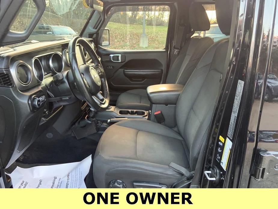 used 2022 Jeep Wrangler Unlimited car, priced at $33,588