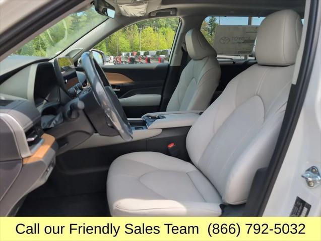 new 2025 Toyota Grand Highlander car, priced at $56,528