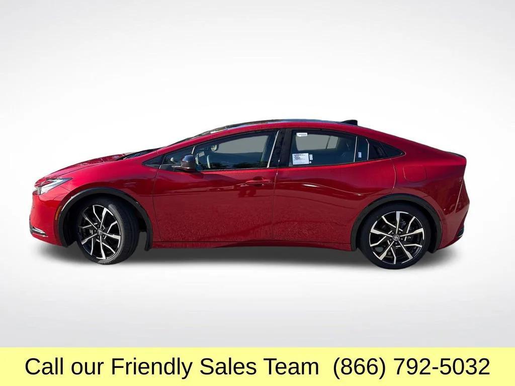 new 2026 Toyota Prius Plug-In Hybrid car, priced at $39,989