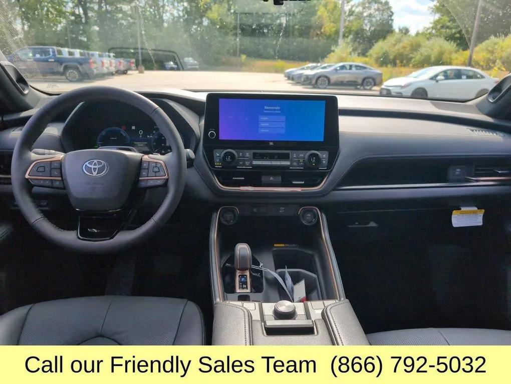 new 2025 Toyota Grand Highlander Hybrid car, priced at $62,042