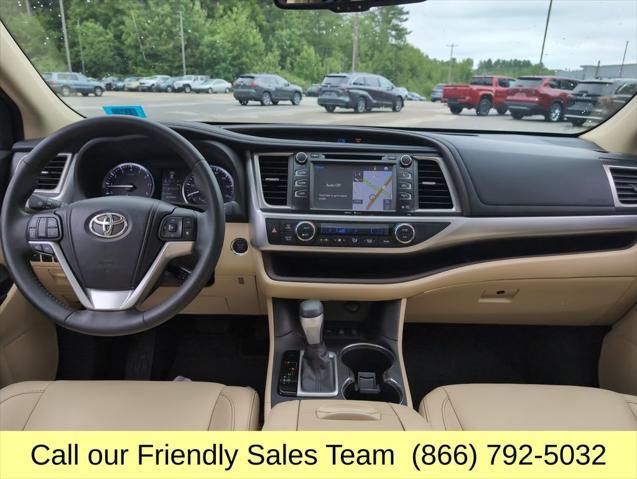 used 2014 Toyota Highlander car, priced at $18,977