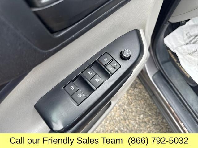 used 2015 Toyota Highlander car, priced at $17,642