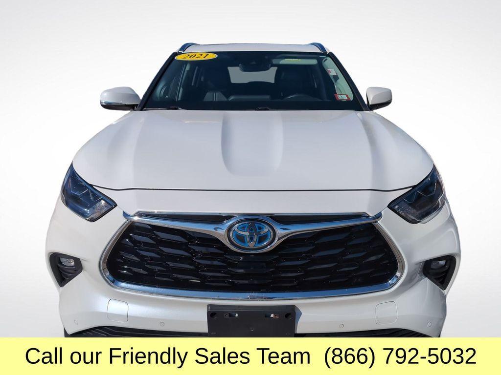 used 2021 Toyota Highlander Hybrid car, priced at $37,110