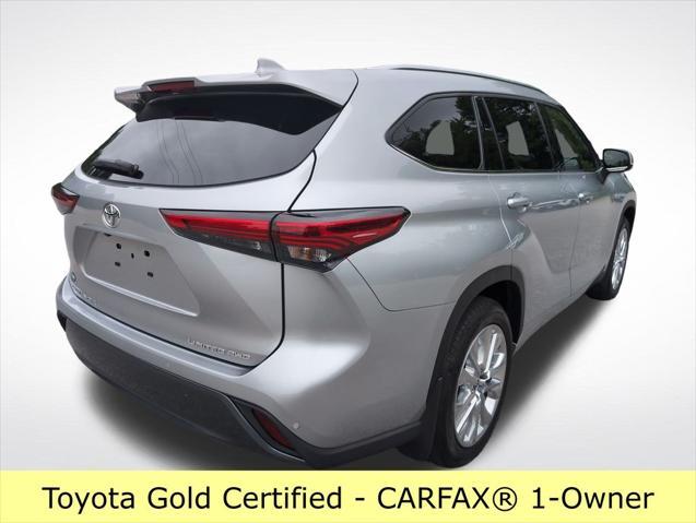 used 2023 Toyota Highlander car, priced at $41,999