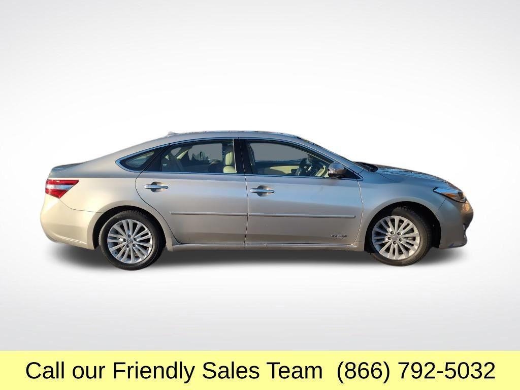 used 2014 Toyota Avalon Hybrid car, priced at $15,288