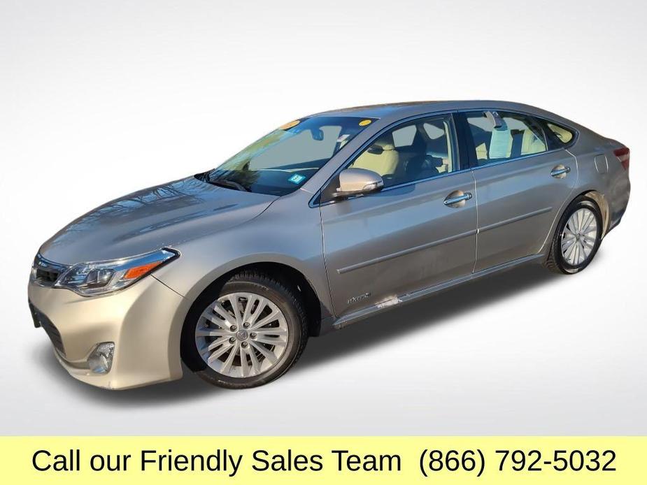 used 2014 Toyota Avalon Hybrid car, priced at $15,288