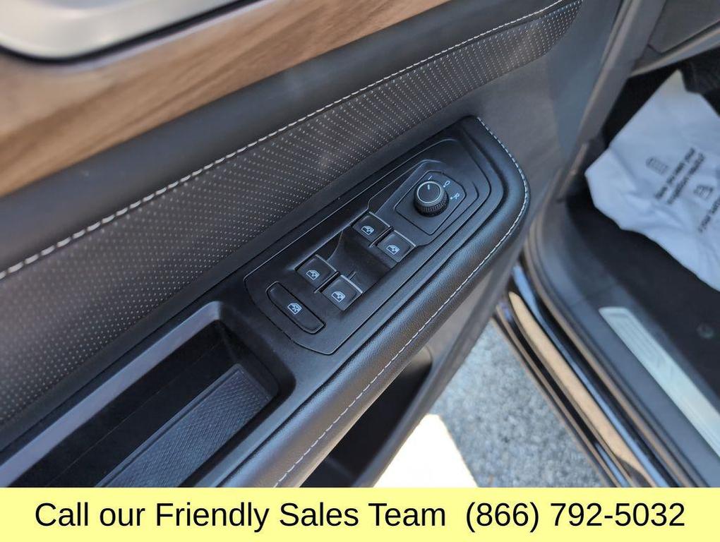 used 2024 Volkswagen Atlas car, priced at $32,974