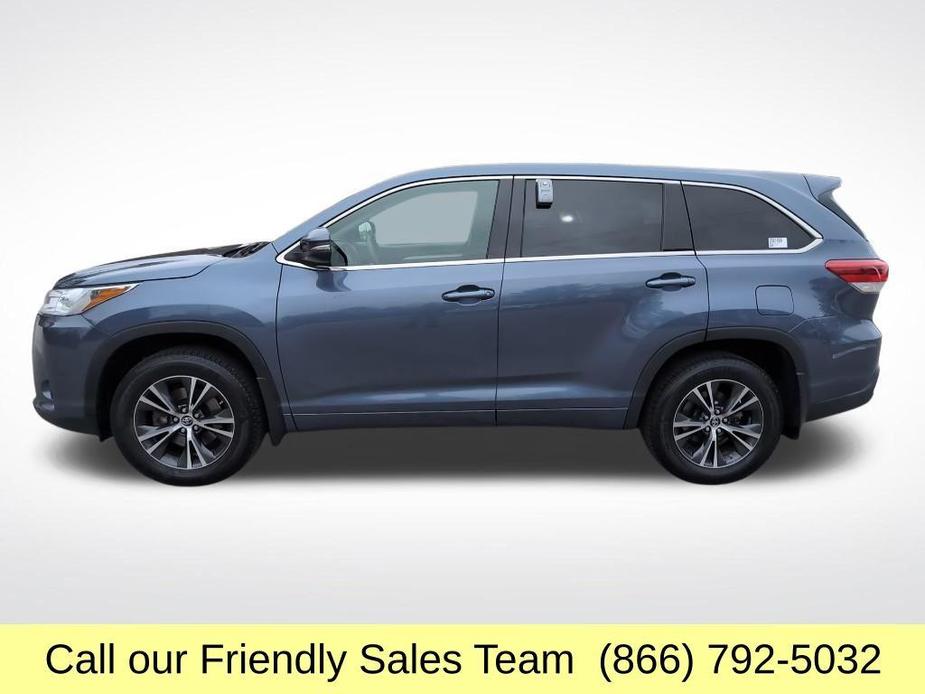 used 2018 Toyota Highlander car, priced at $23,288