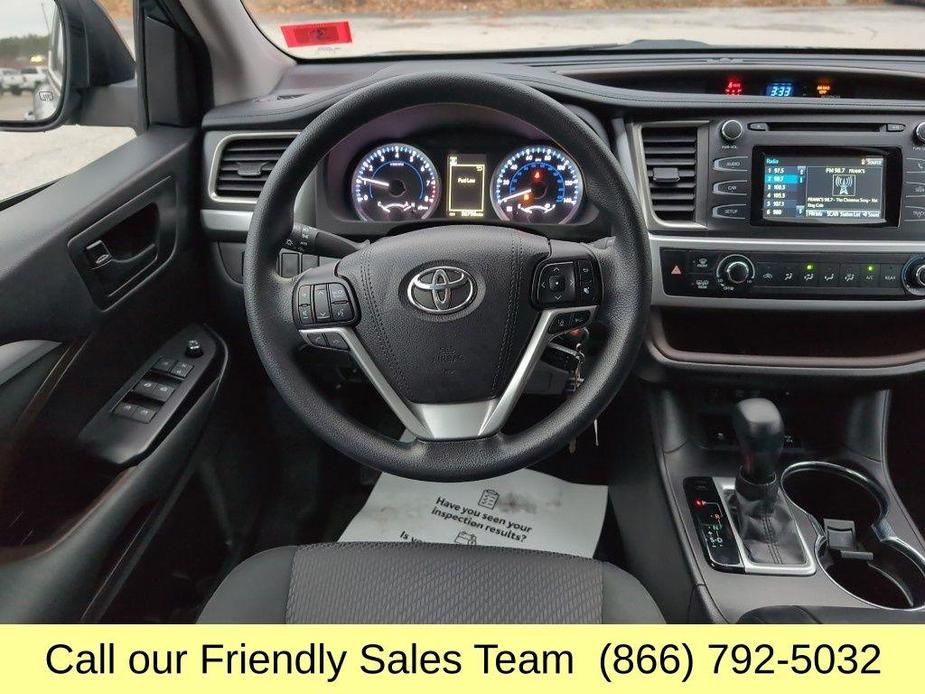 used 2018 Toyota Highlander car, priced at $23,288