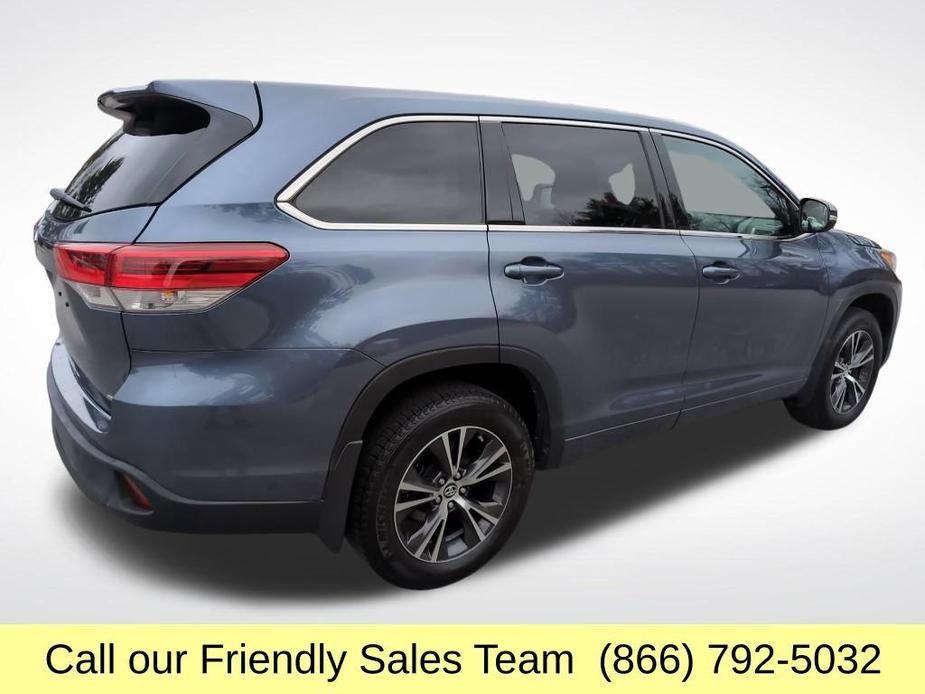 used 2018 Toyota Highlander car, priced at $23,288