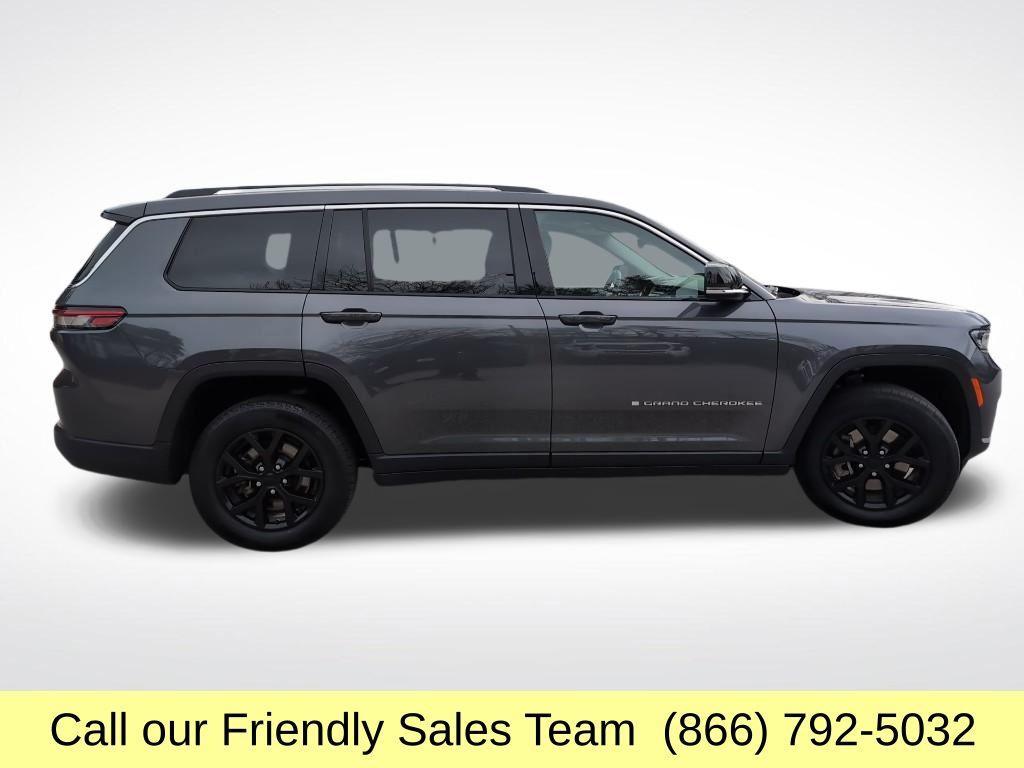 used 2024 Jeep Grand Cherokee L car, priced at $42,459