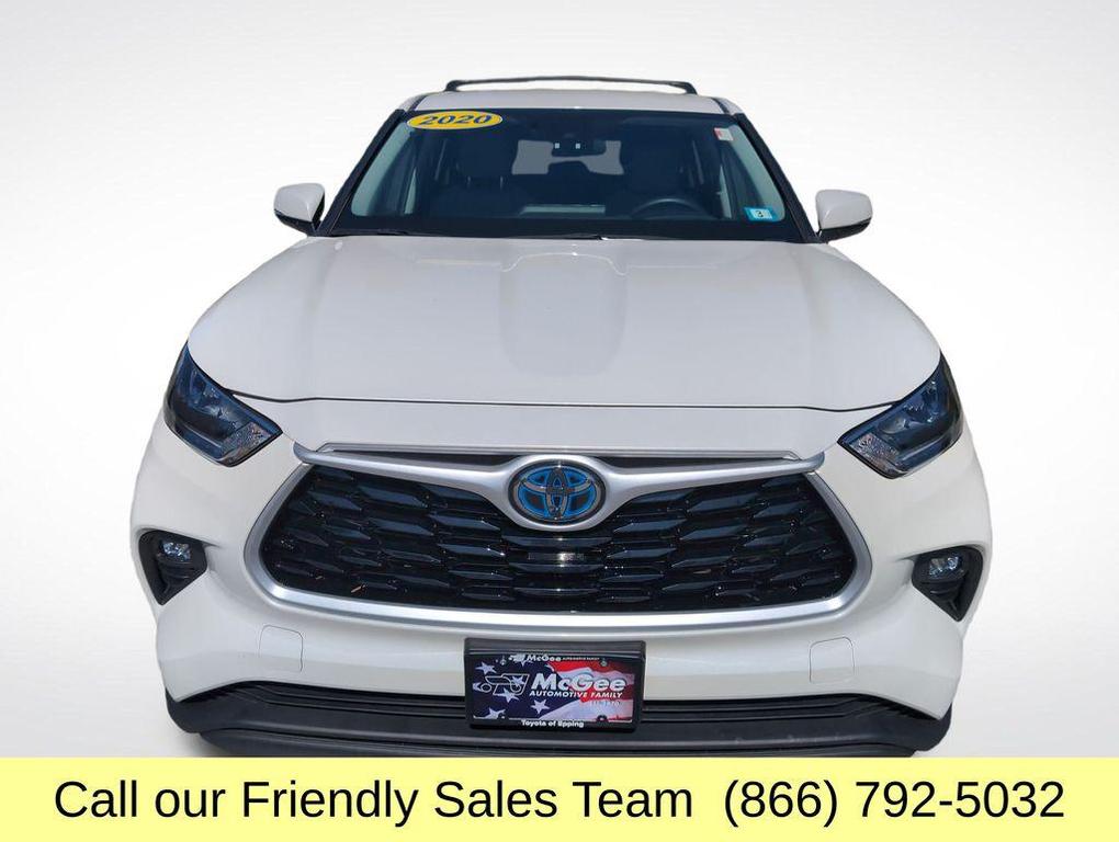 used 2020 Toyota Highlander Hybrid car, priced at $31,931