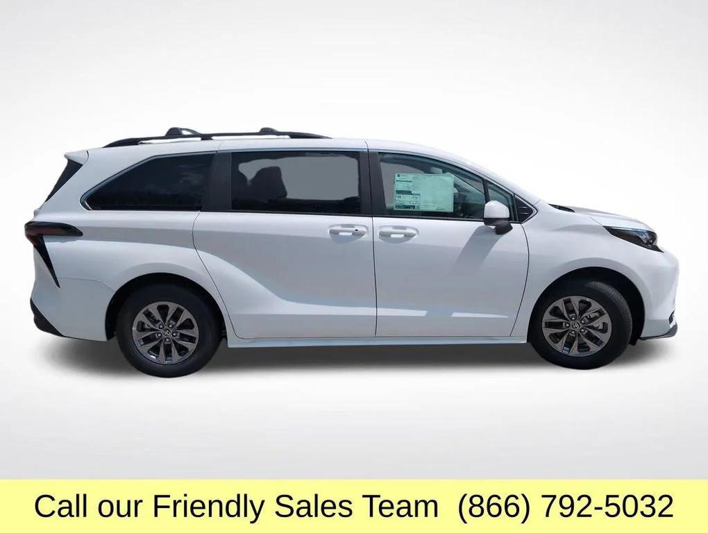 new 2025 Toyota Sienna car, priced at $43,694