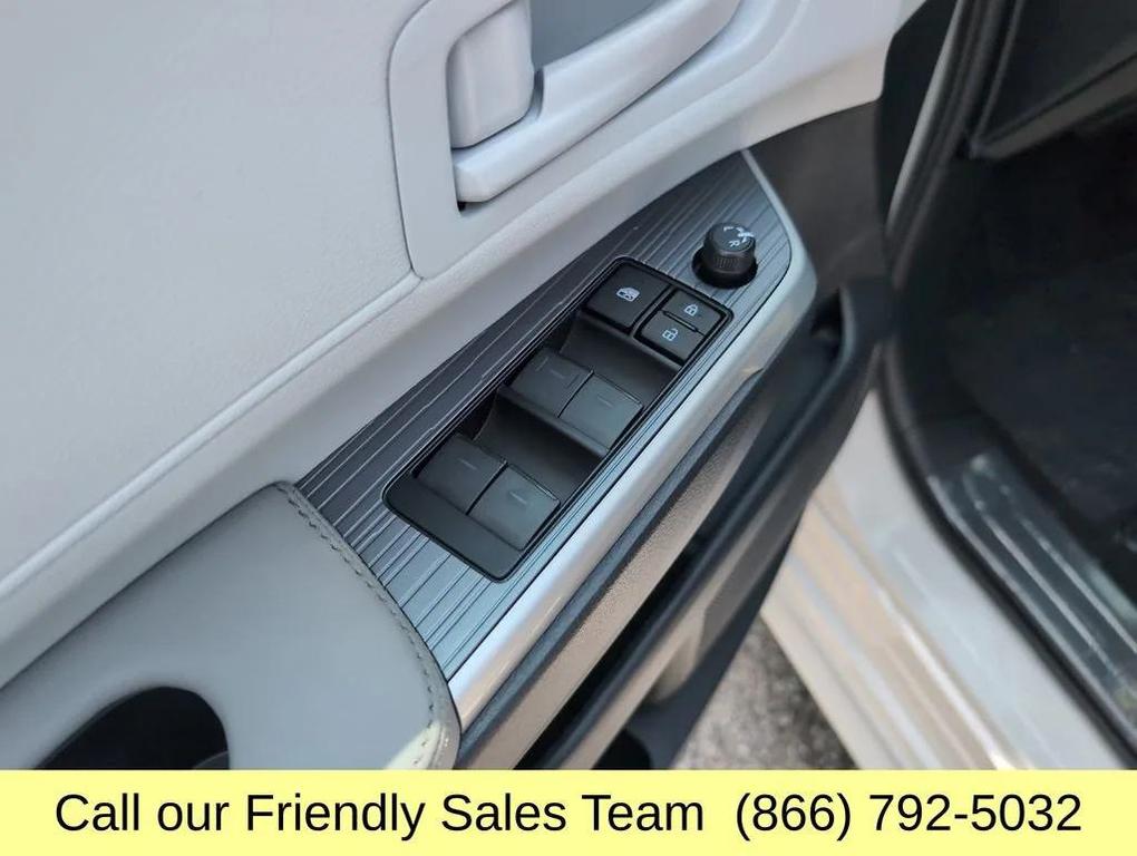 new 2025 Toyota Sienna car, priced at $43,694