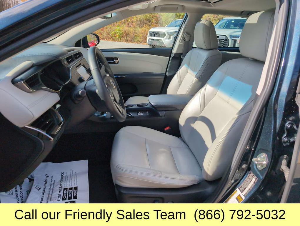 used 2015 Toyota Avalon Hybrid car, priced at $14,128