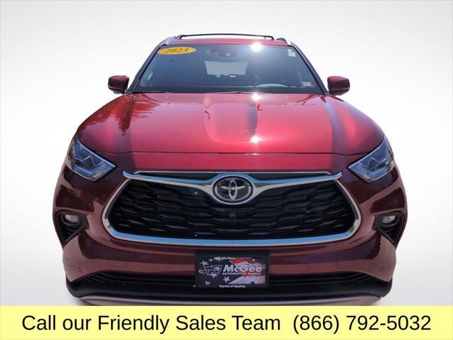 used 2023 Toyota Highlander car, priced at $42,388