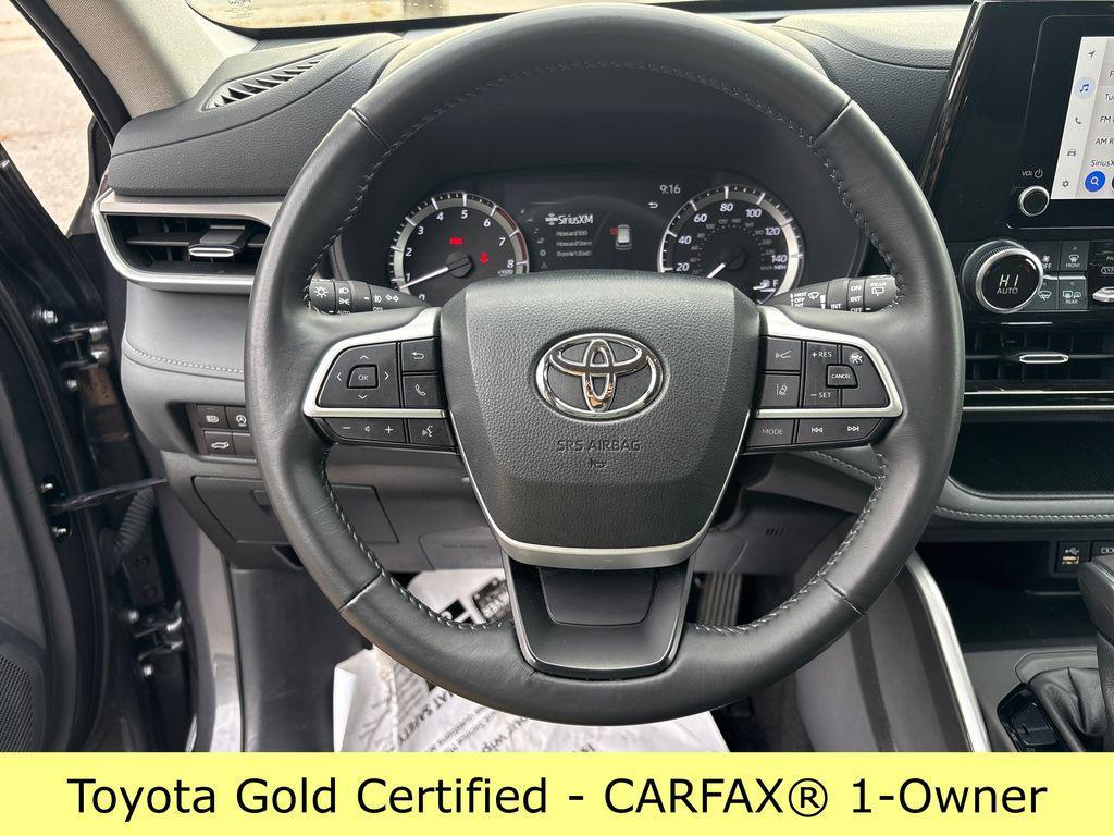 used 2024 Toyota Highlander car, priced at $36,187