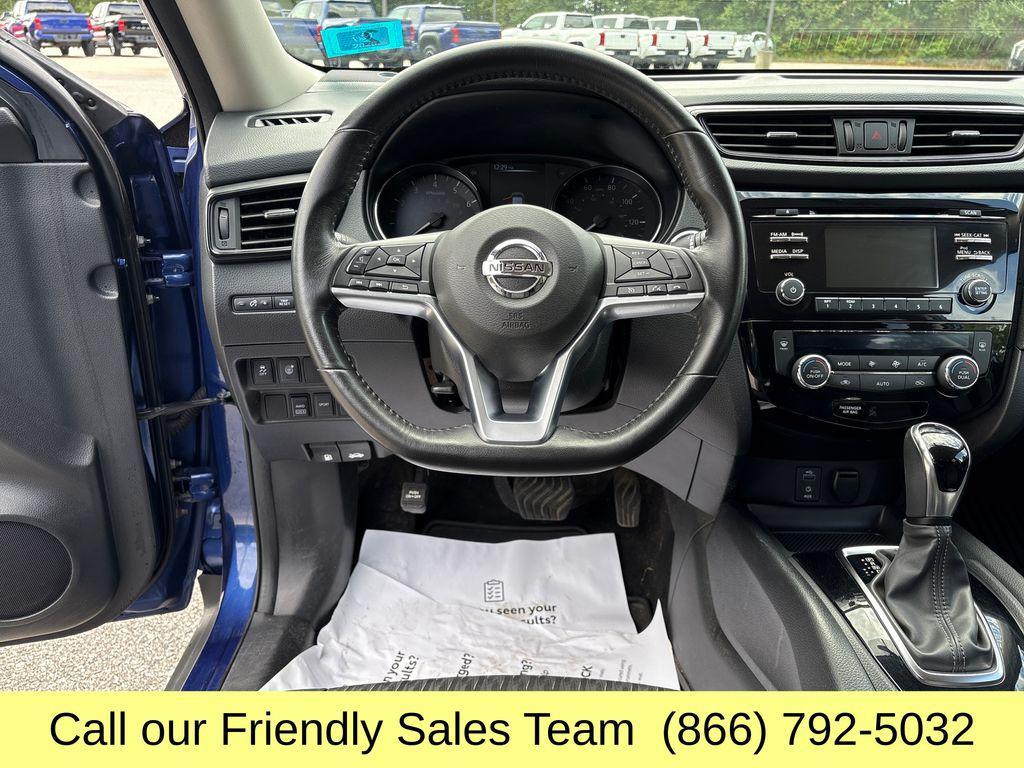 used 2017 Nissan Rogue car, priced at $11,323