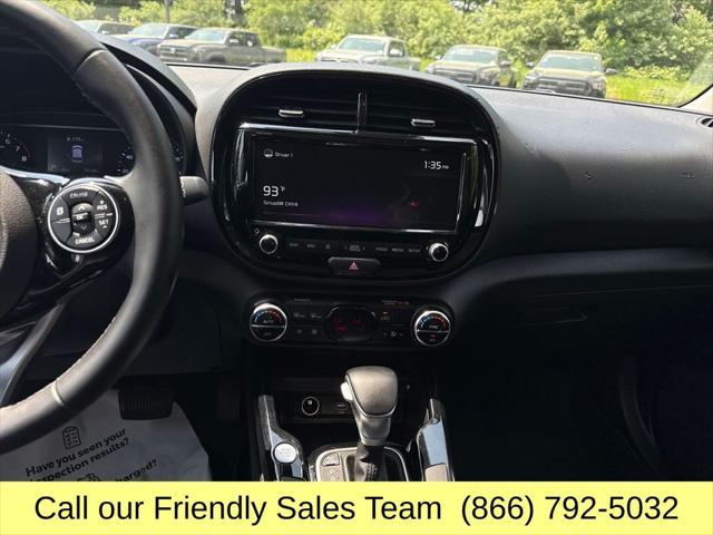 used 2022 Kia Soul car, priced at $15,984