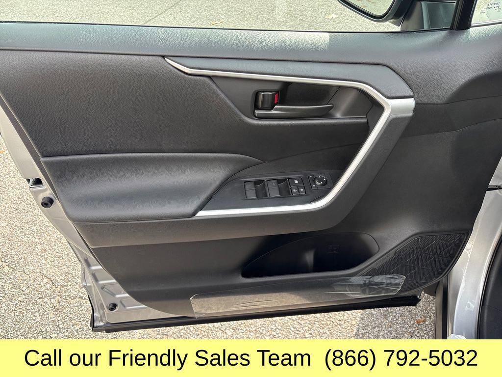 new 2025 Toyota RAV4 car, priced at $32,078