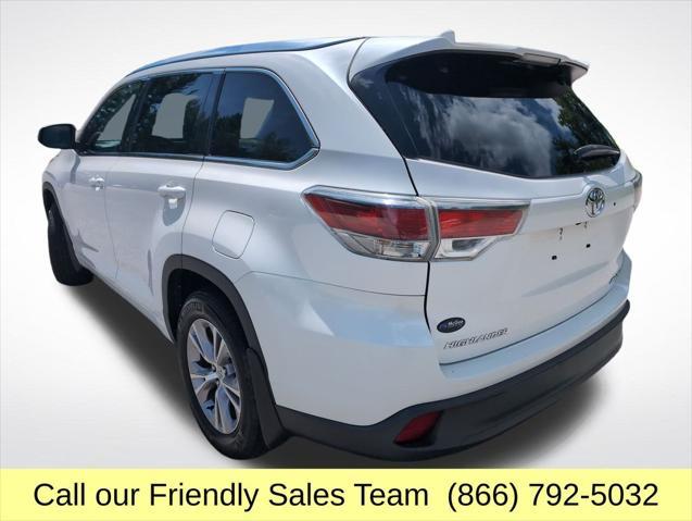 used 2015 Toyota Highlander car, priced at $15,754