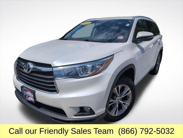 used 2015 Toyota Highlander car, priced at $15,754