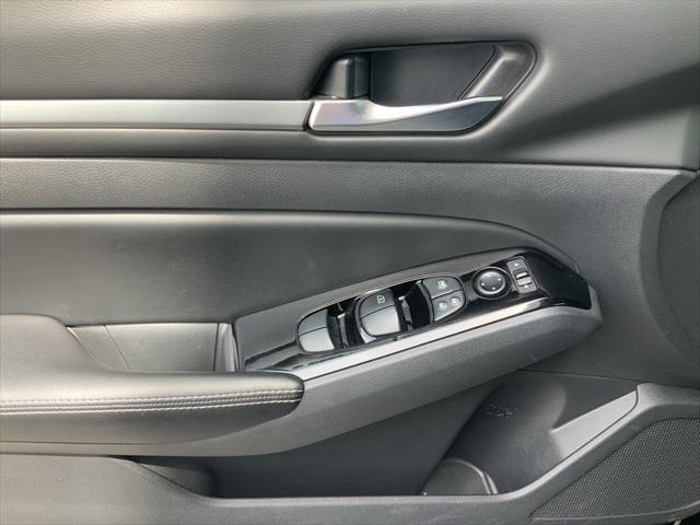 used 2023 Nissan Altima car, priced at $21,099