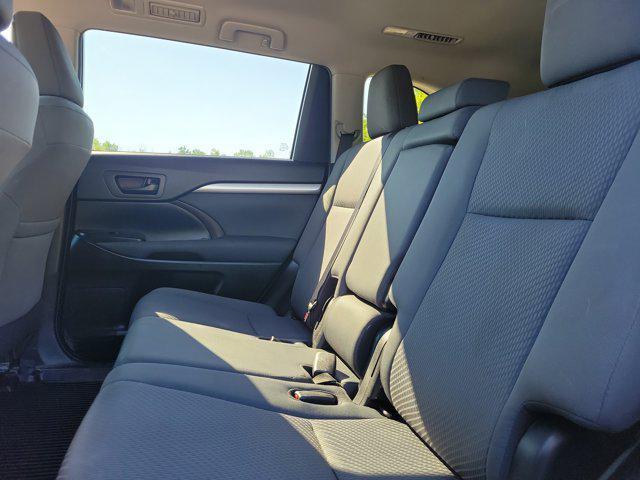 used 2019 Toyota Highlander car, priced at $25,808