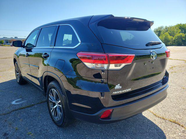 used 2019 Toyota Highlander car, priced at $25,808