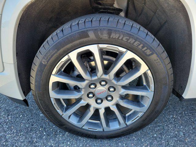 used 2023 GMC Acadia car, priced at $38,407