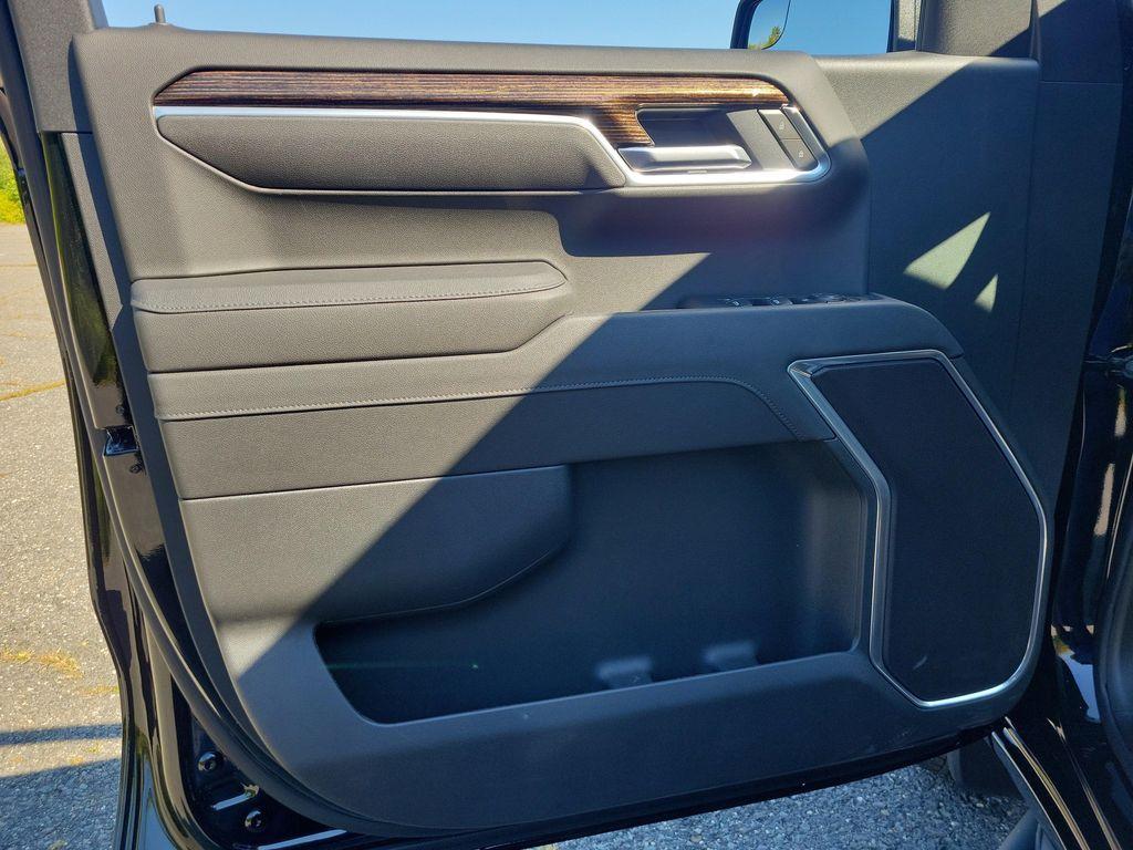 new 2026 GMC Sierra 1500 car, priced at $55,530