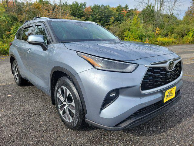 used 2021 Toyota Highlander car, priced at $27,992