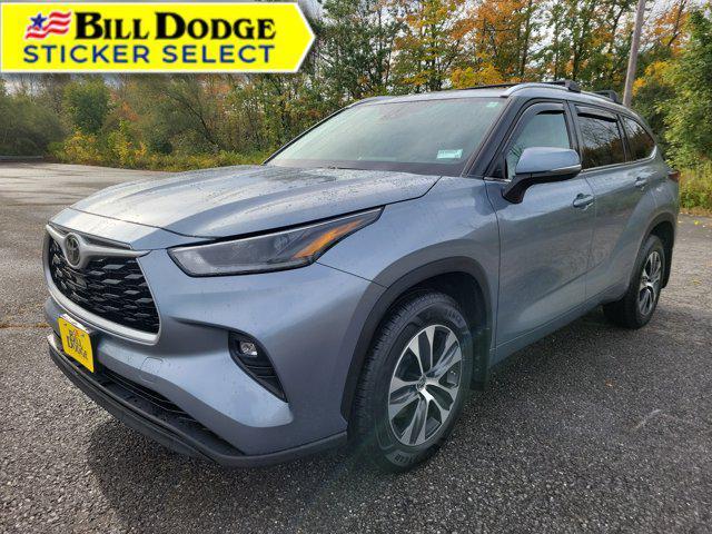 used 2021 Toyota Highlander car, priced at $25,982