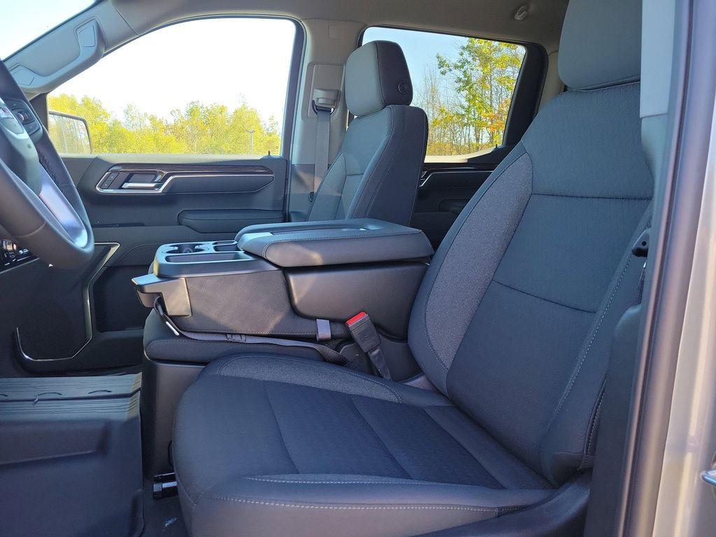 new 2026 GMC Sierra 1500 car, priced at $62,220