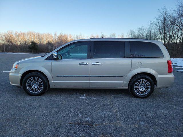 used 2014 Chrysler Town & Country car, priced at $9,995