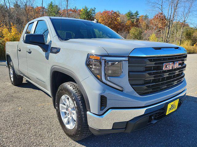 new 2025 GMC Sierra 1500 car, priced at $47,215