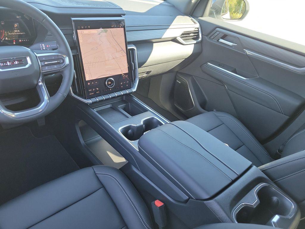 new 2026 GMC Acadia car, priced at $55,125