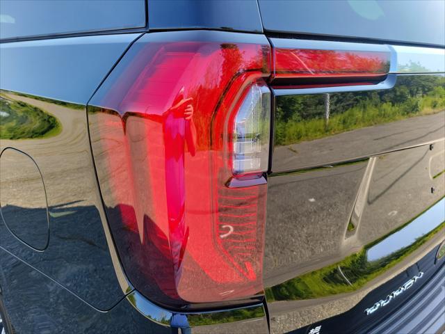 new 2025 GMC Yukon XL car, priced at $90,955