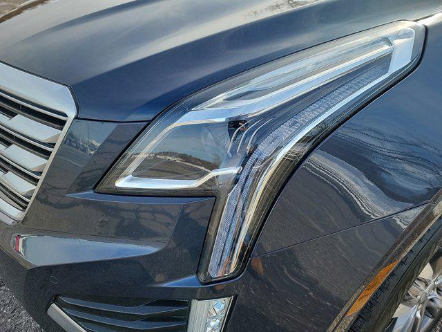 used 2018 Cadillac XT5 car, priced at $20,998