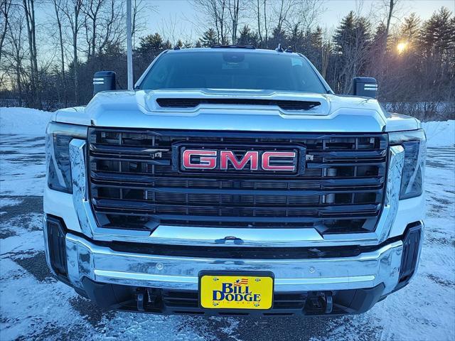 new 2025 GMC Sierra 2500 car, priced at $55,515